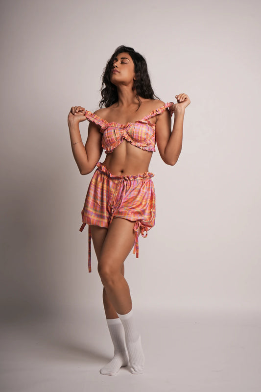 SUKI PLAID BUBBLE SHORTS